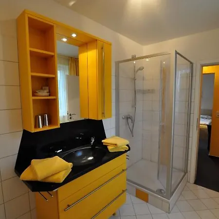Pensión Flitzteufel 4*